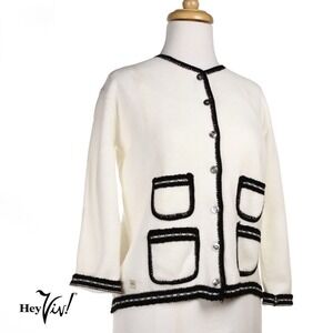 Vintage Sweater Cardigan White w Black Edging Pockets 70s Deadstock 38 - Hey Viv
